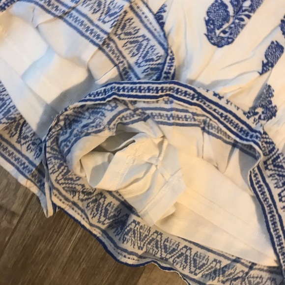 White and Blue Floral Print Shorts / Skirt - Picture 4 of 5